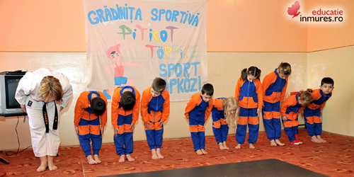 Grădiniţa Sportivă cu P. P. „PITICOT”