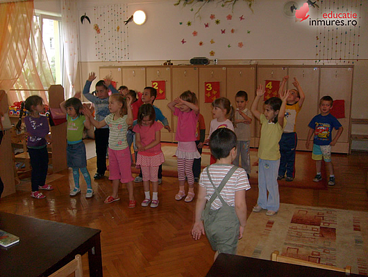1 Iunie -'La mulţi ani copilărie!'